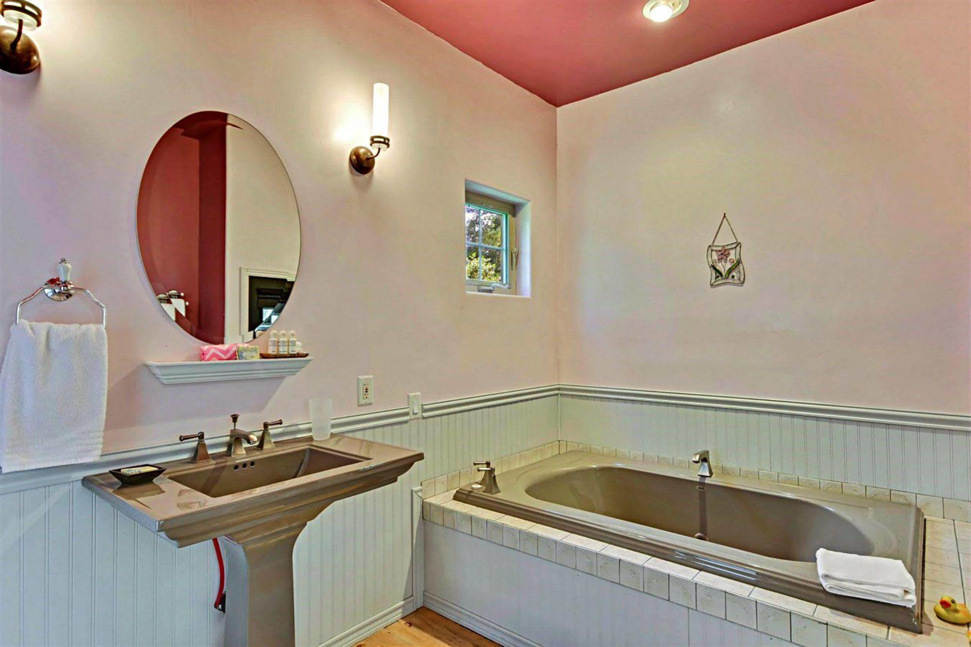 Somerset Lucinda'S Country Inn المظهر الخارجي الصورة