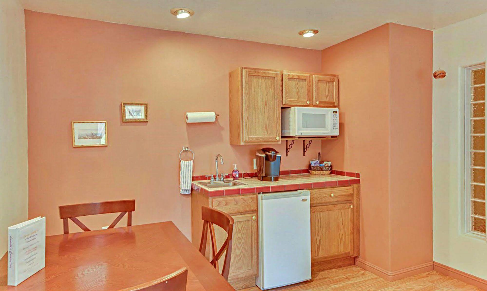 Somerset Lucinda'S Country Inn المظهر الخارجي الصورة